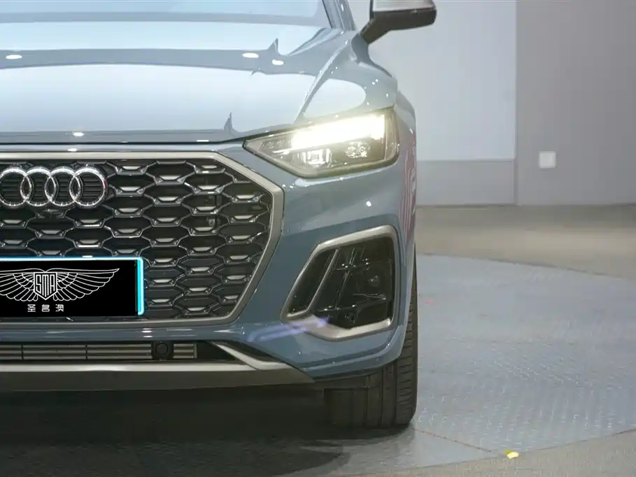 Audi Q5L Sportback 2022 40 TFSI RS Kit Speed Edition фото 5