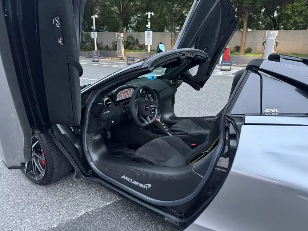 McLaren 720S 2019 4.0T Spider фото 7