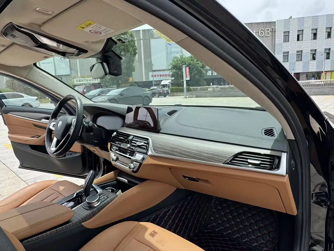 BMW 5 Series 2019 530Li Leading Luxury Package фото 30