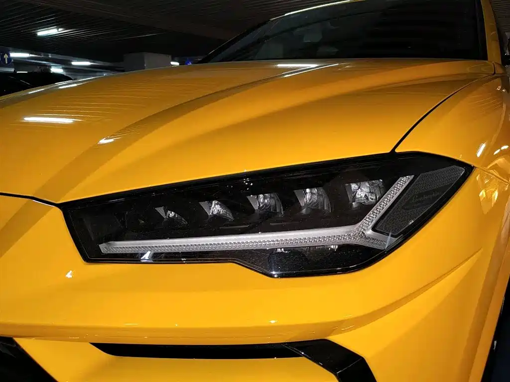 Lamborghini Urus 2021 4.0T V8 фото 6