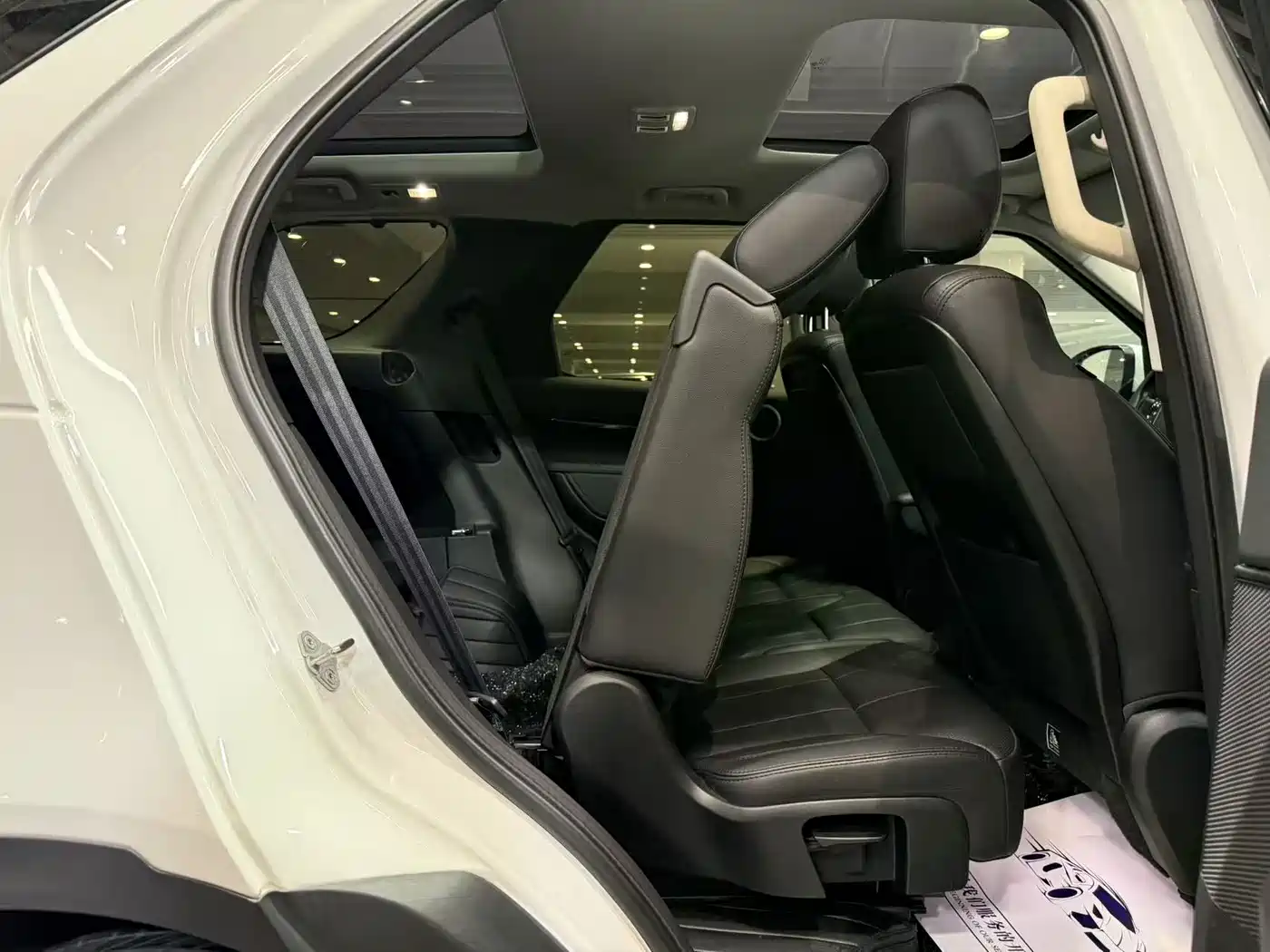 Land Rover Discovery 2019 3.0 SC V6 SE фото 9