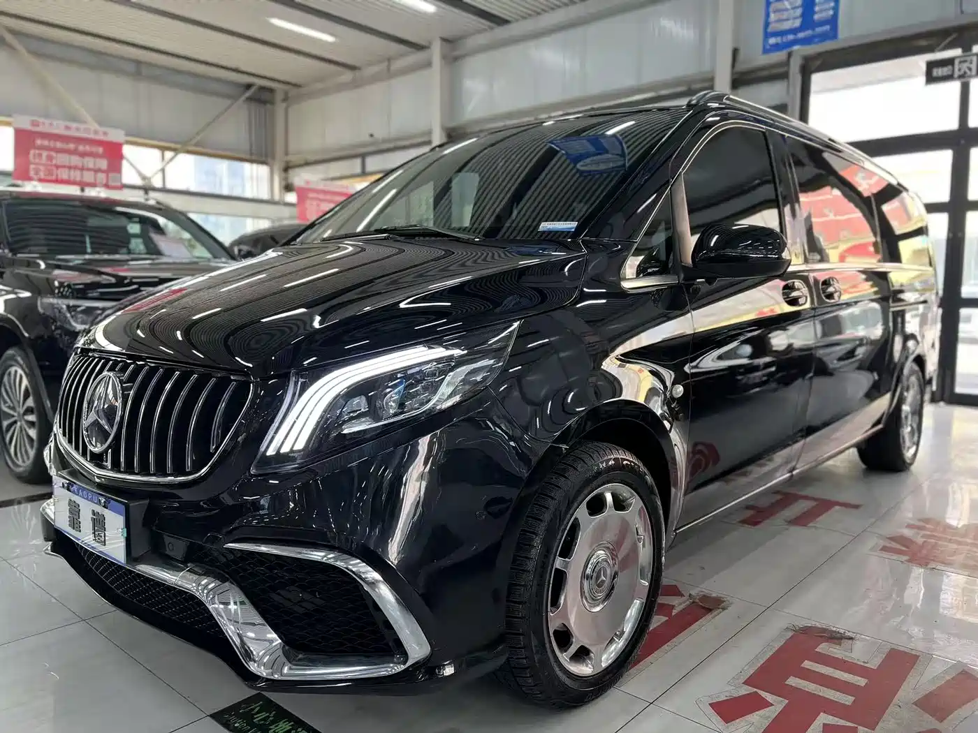 Mercedes-Benz Vito 2021 2.0T Business Edition 7-seater