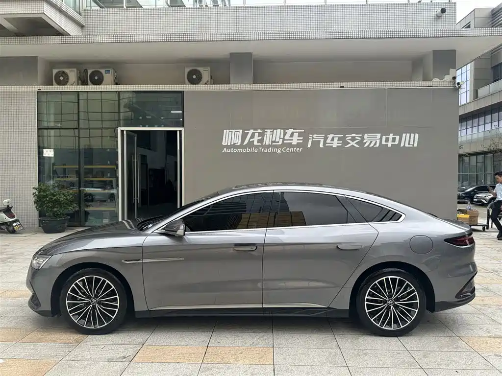 BYD HAN