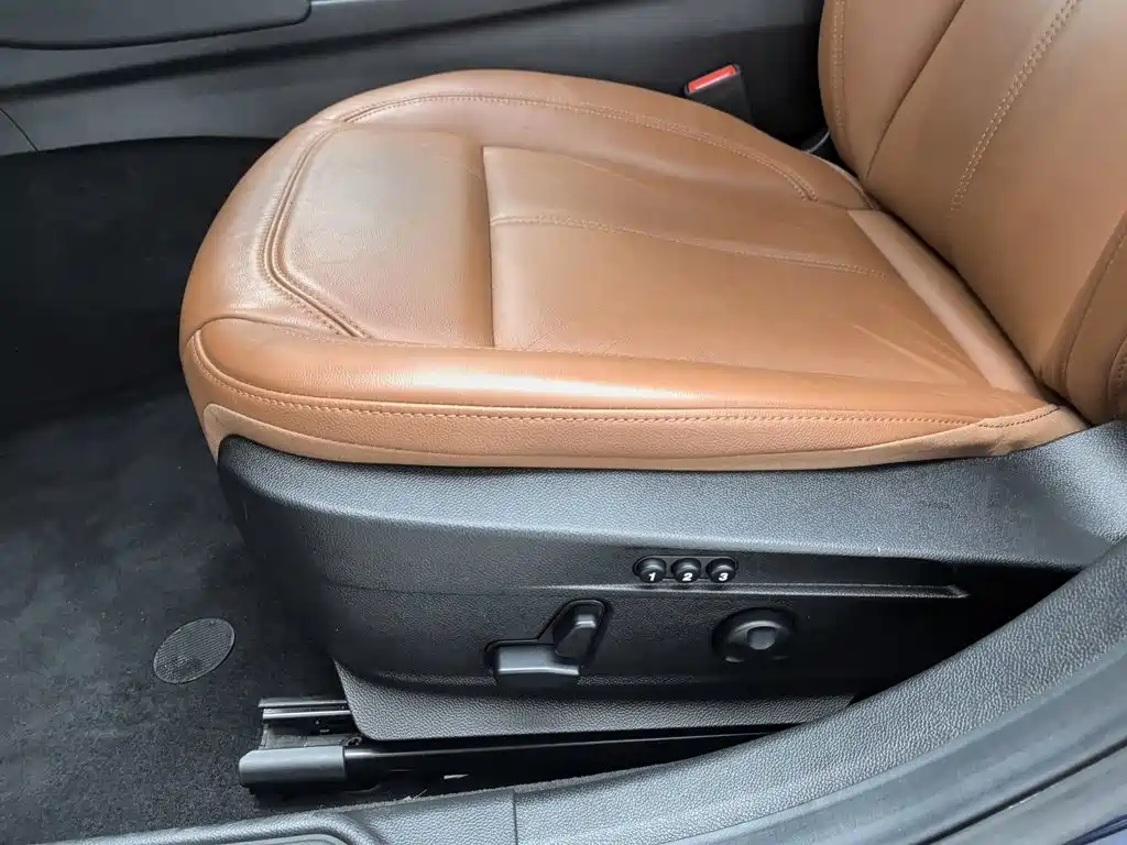 Alfa Romeo Giulia 2019 2017 2.0T 200HP Elite Edition