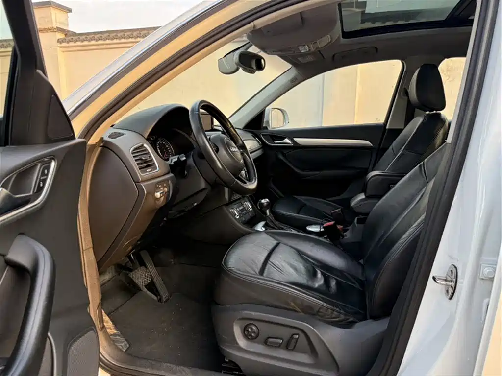 Audi Q3 2014 2015 35 TFSI quattro Technology