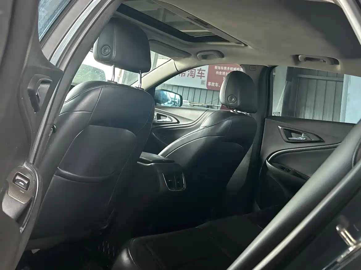 Chevrolet Malibu XL 2017 1.5T Auto Sport Edition фото 10