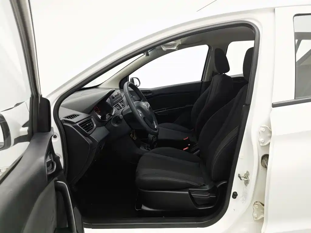 Baojun 310 2021 2020 1.2L Manual Comfort Edition