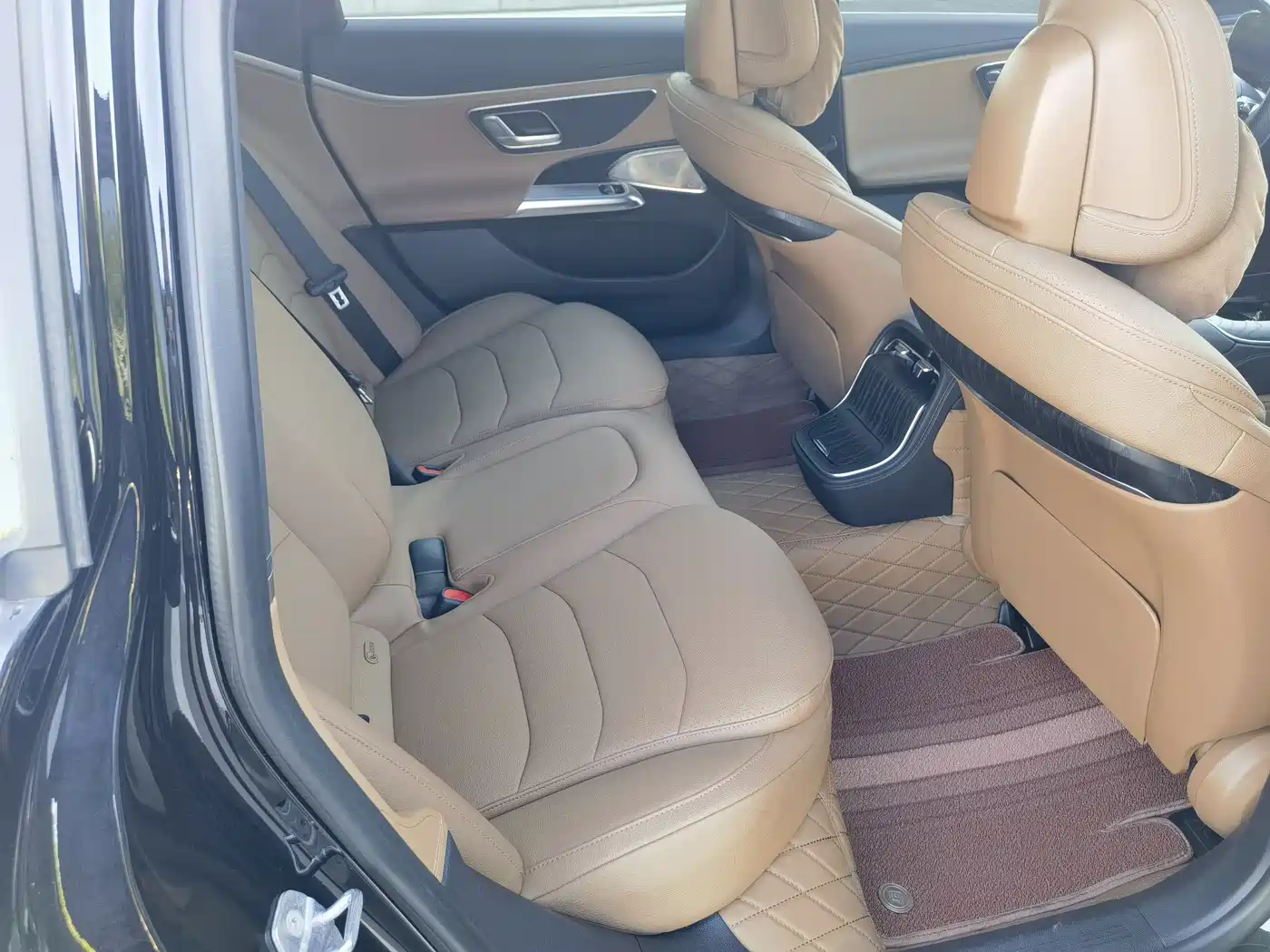 Mercedes-Benz E-Class 2024 Facelift E 300 L Fashion Sport фото 9