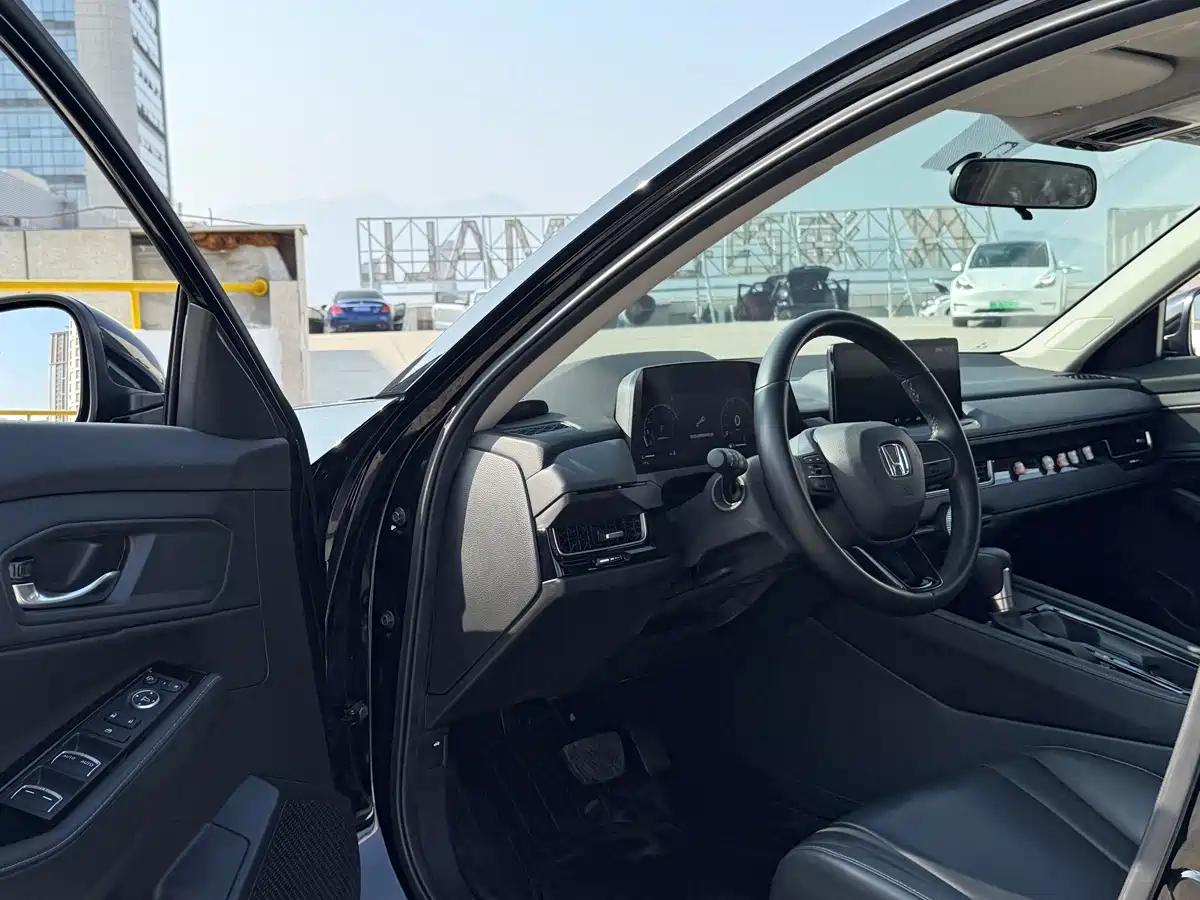 Honda Inspire 2025 2025 260TURBO Elegance Edition