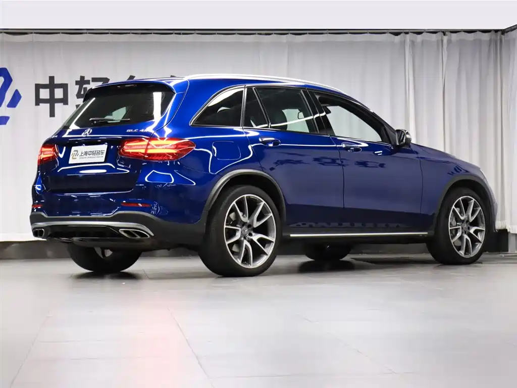 Mercedes-Benz GLC AMG 2017 AMG GLC 43 4MATIC Special Edition фото 3