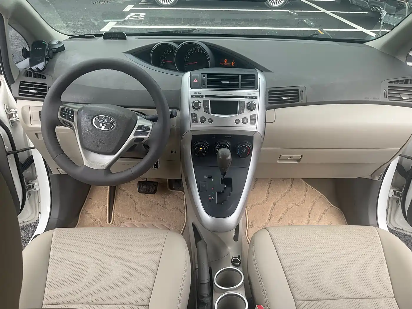 Toyota E'Z 2012 180E CVT Elite Multi-Function Edition фото 8