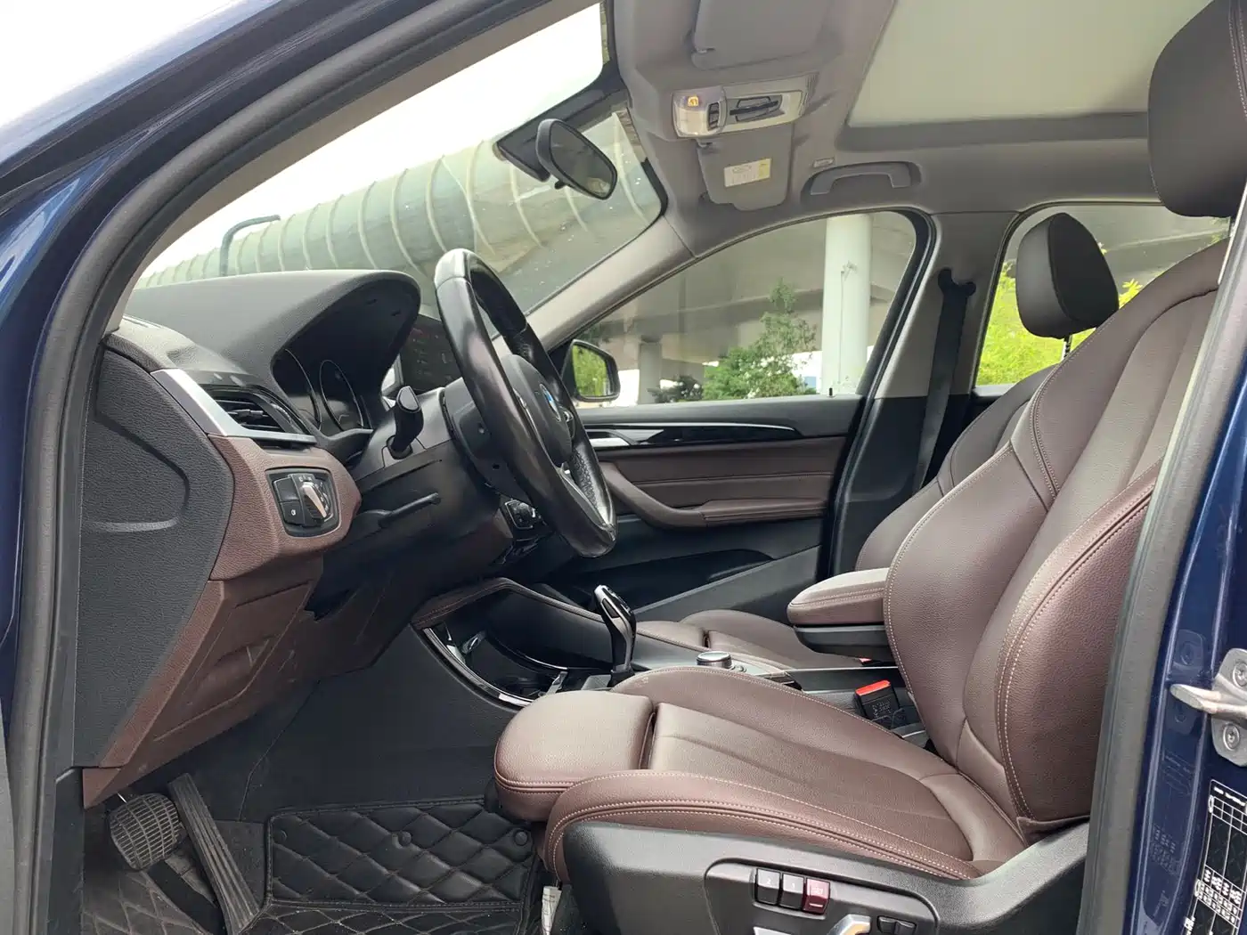 BMW X1 2022 sDrive20Li Premium фото 7