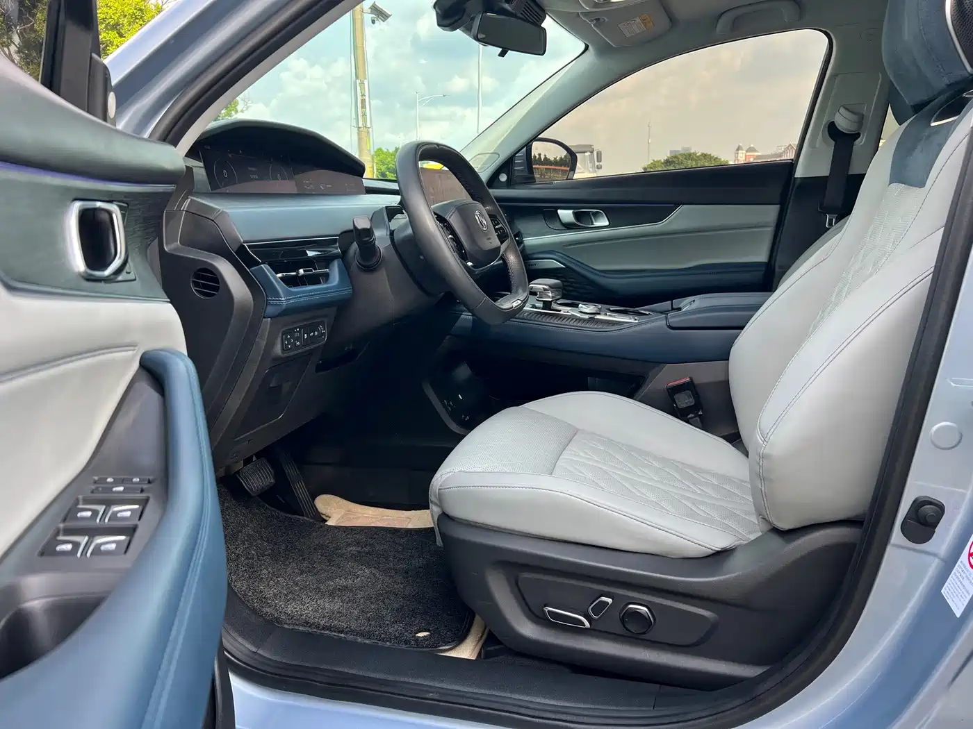 Changan UNI-K iDD 2022 2022 Blue Whale iDD 130km 1.5T Premium