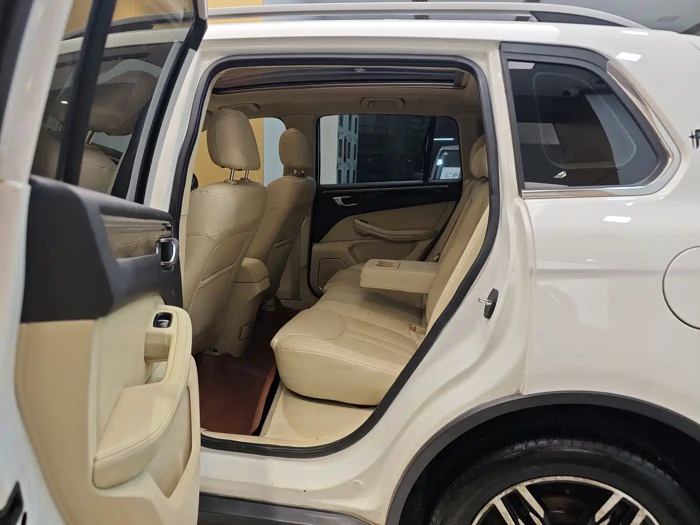 Zotye Damai X5 2016 2017 Upgrade 1.5T CVT Magistrate