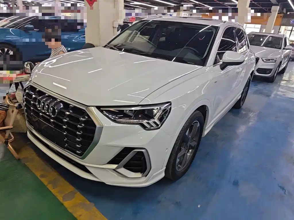 Audi Q3 2021 35 TFSI Fashion Sport