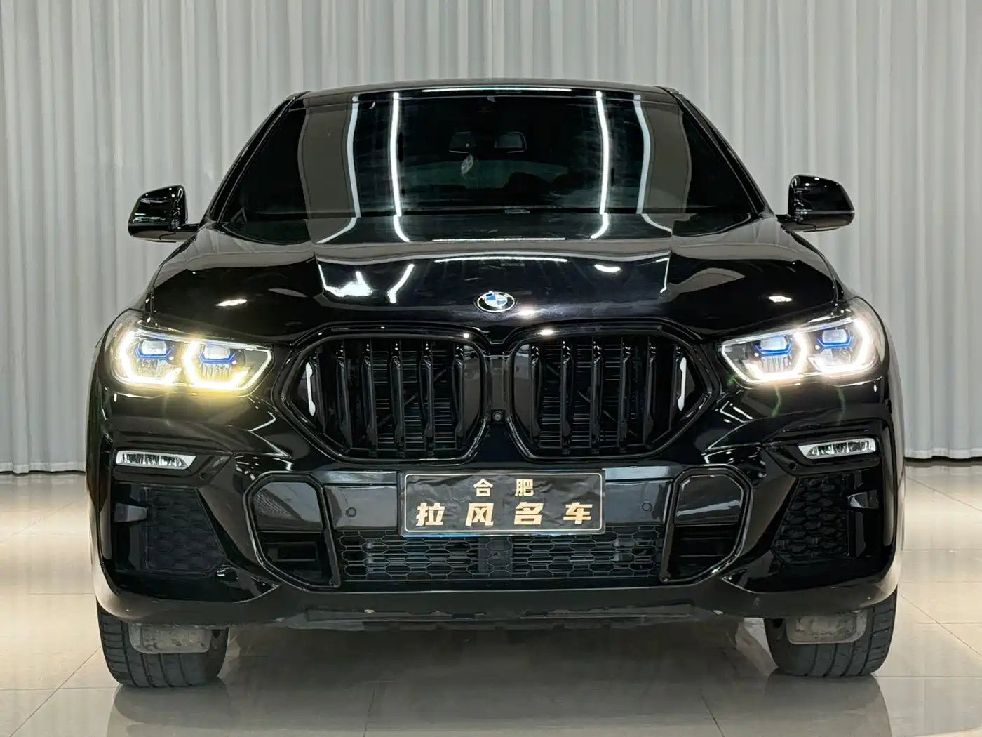 Фото 2 - BMW X6