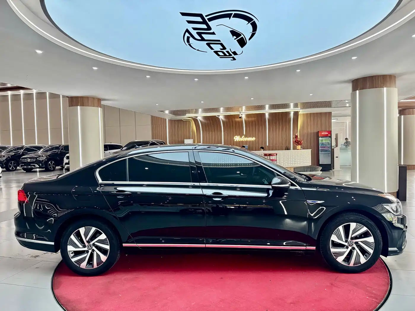 Volkswagen Magotan GTE Plug-in Hybrid 2022 GTE Luxury фото 4