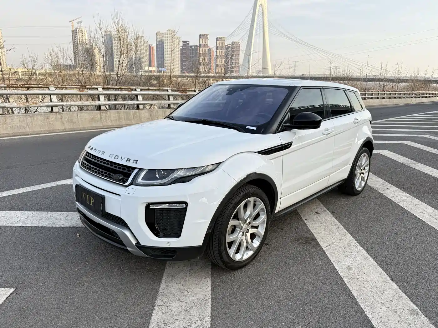 Land Rover Range Rover Evoque 2018 240PS SE DYNAMIC Smart Edition