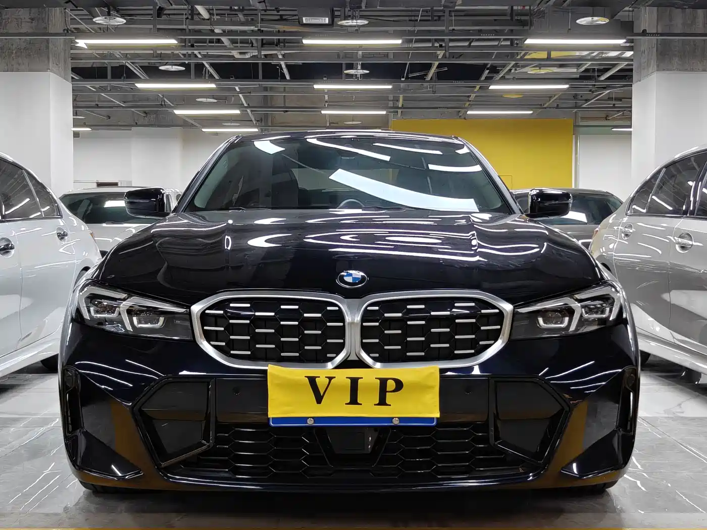 BMW 3 Series 2024 325i M Sport Shadowline Package фото 2