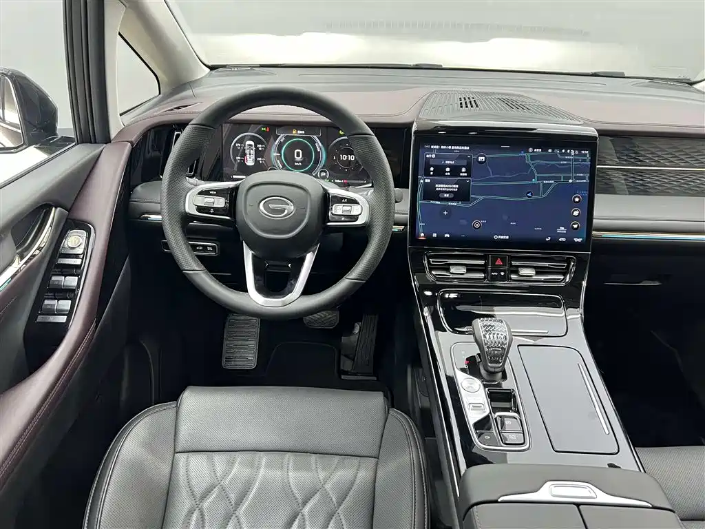 GAC TRUMPCHI TRUMPCHI M8