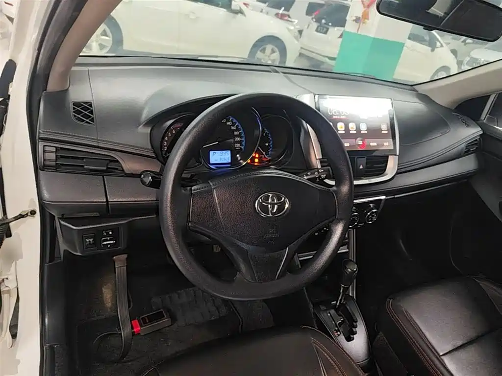 Toyota Vios FS 2017 1.5L CVT Fengchi Edition фото 10