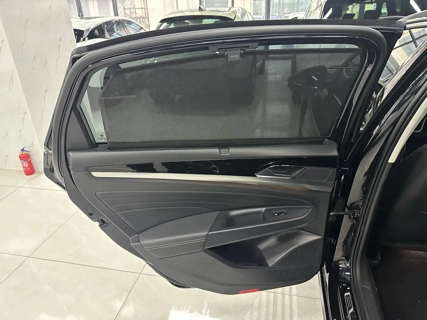 Volkswagen Passat New Energy 2022 430PHEV Hybrid Luxury Edition фото 20