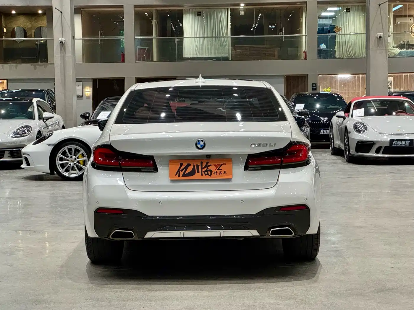 BMW 5 Series 2022 530Li Exclusive M Sport Package фото 16