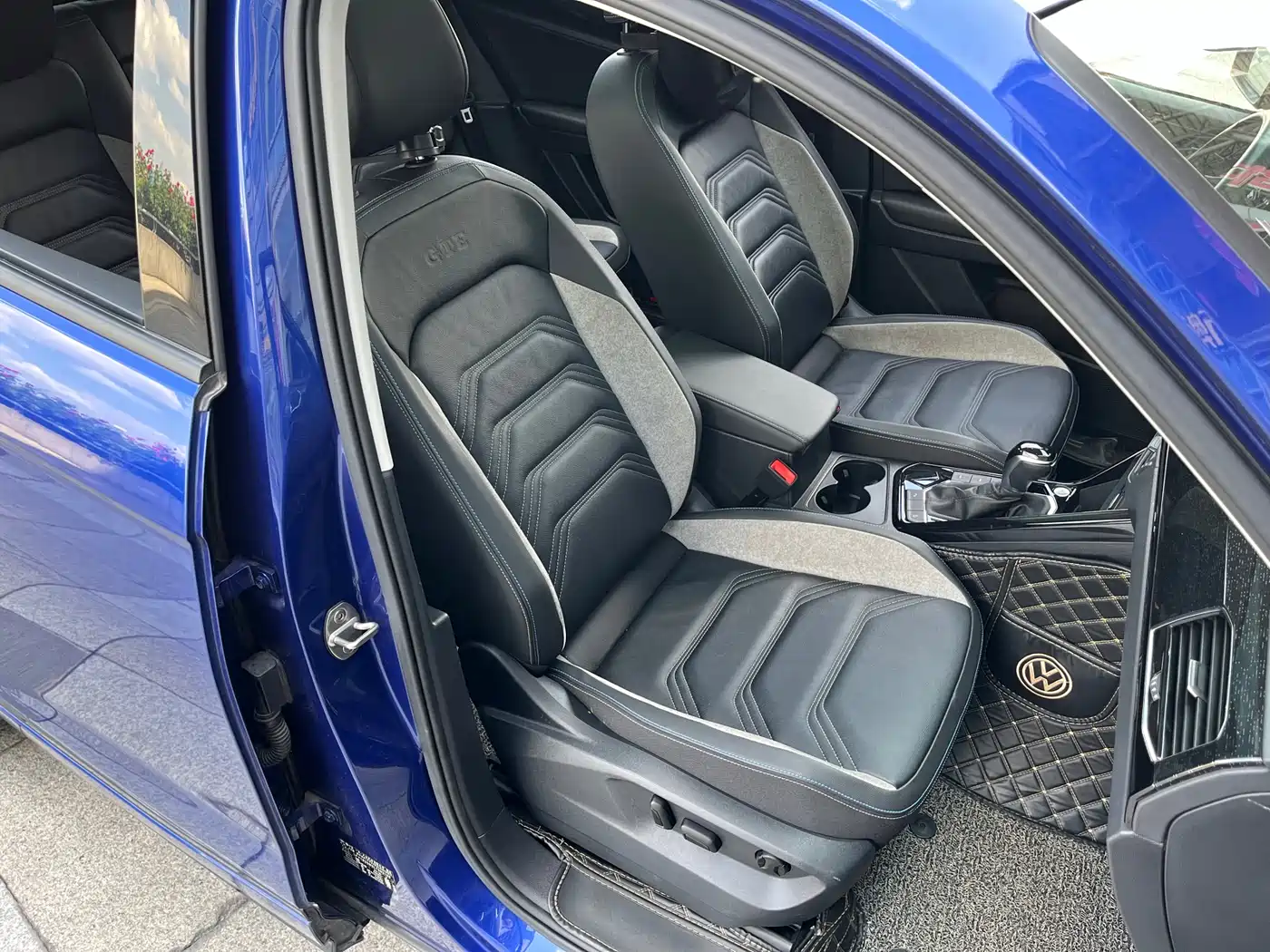 Volkswagen Tayron GTE Plug-in Hybrid 2020 Model 1.4T Luxury фото 18