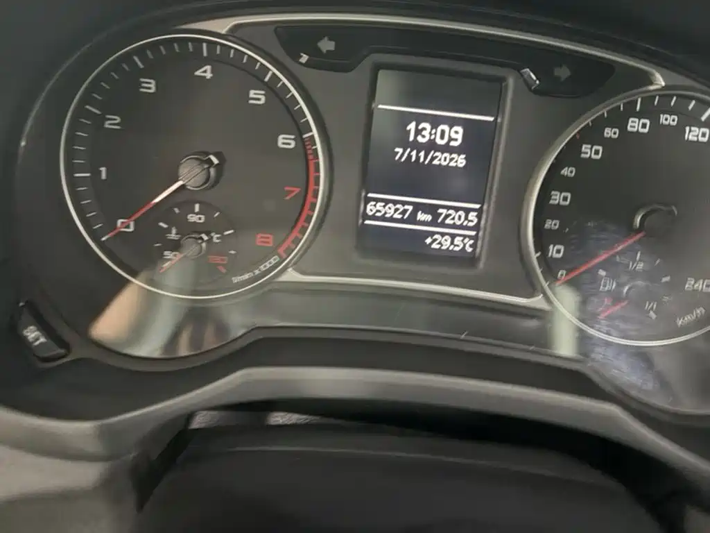 Audi A1 2015 2014 30 TFSI Sportback Comfort