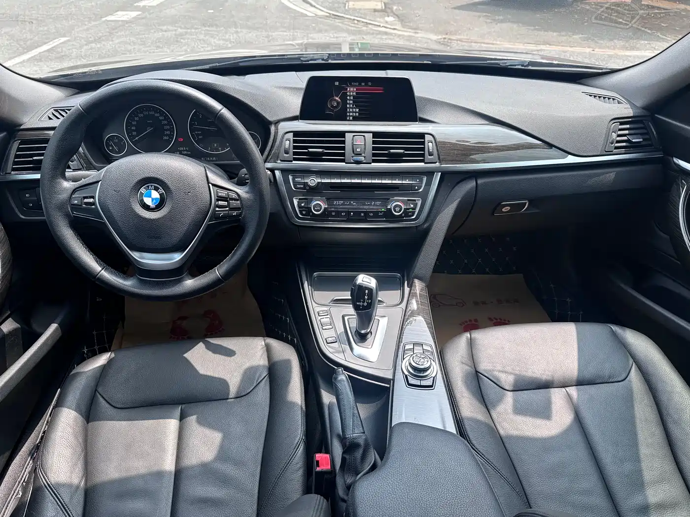 BMW 3 Series GT 2013 320i Style Design Package фото 7