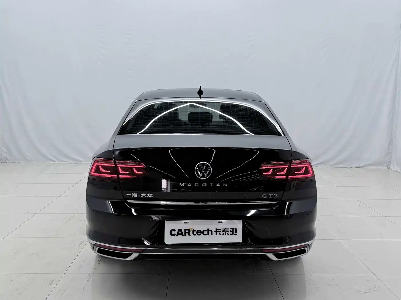 VOLKSWAGEN MAGOTAN GTE PLUG IN HYBRID