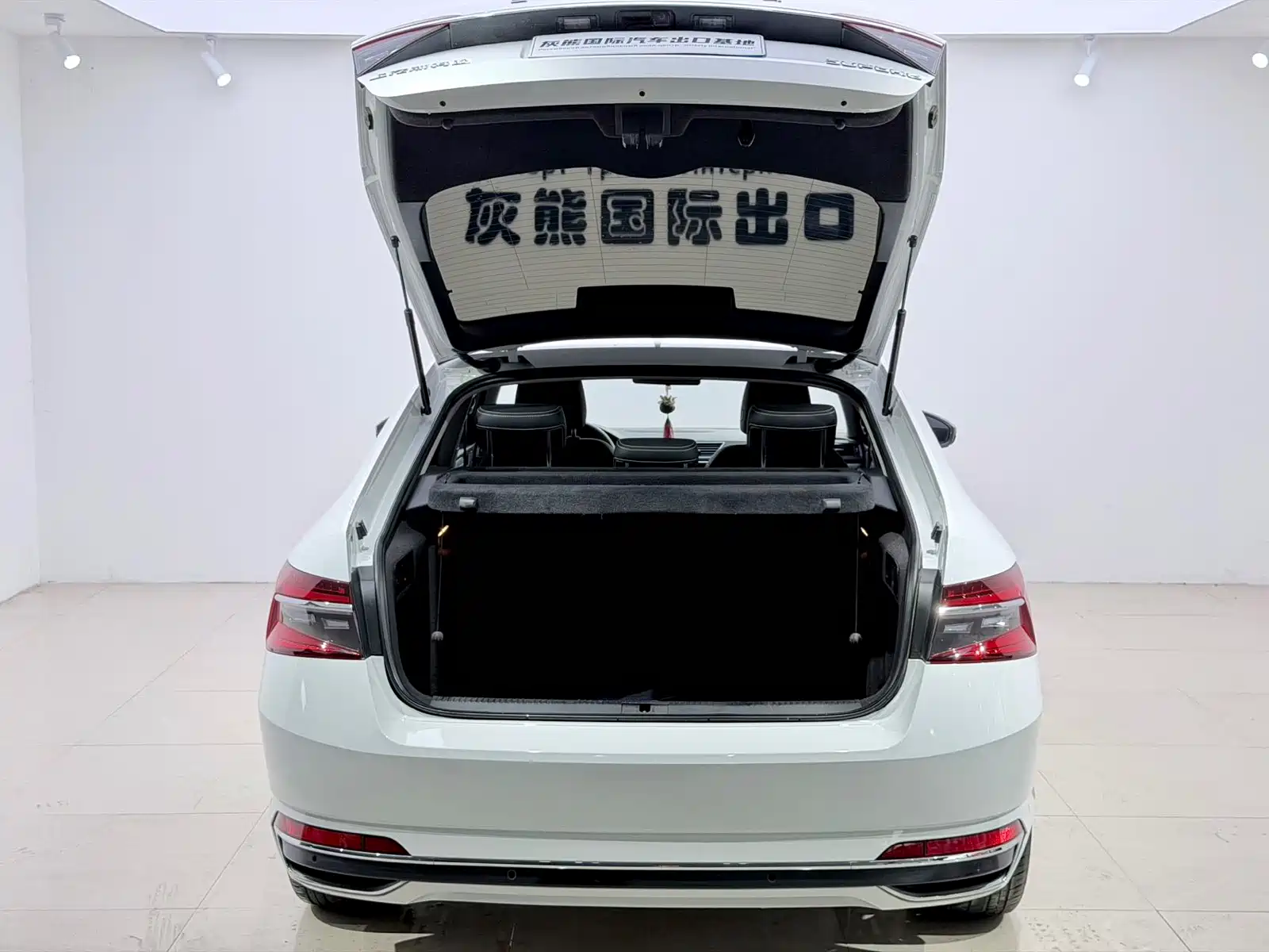 Photo 14 - Škoda Superb