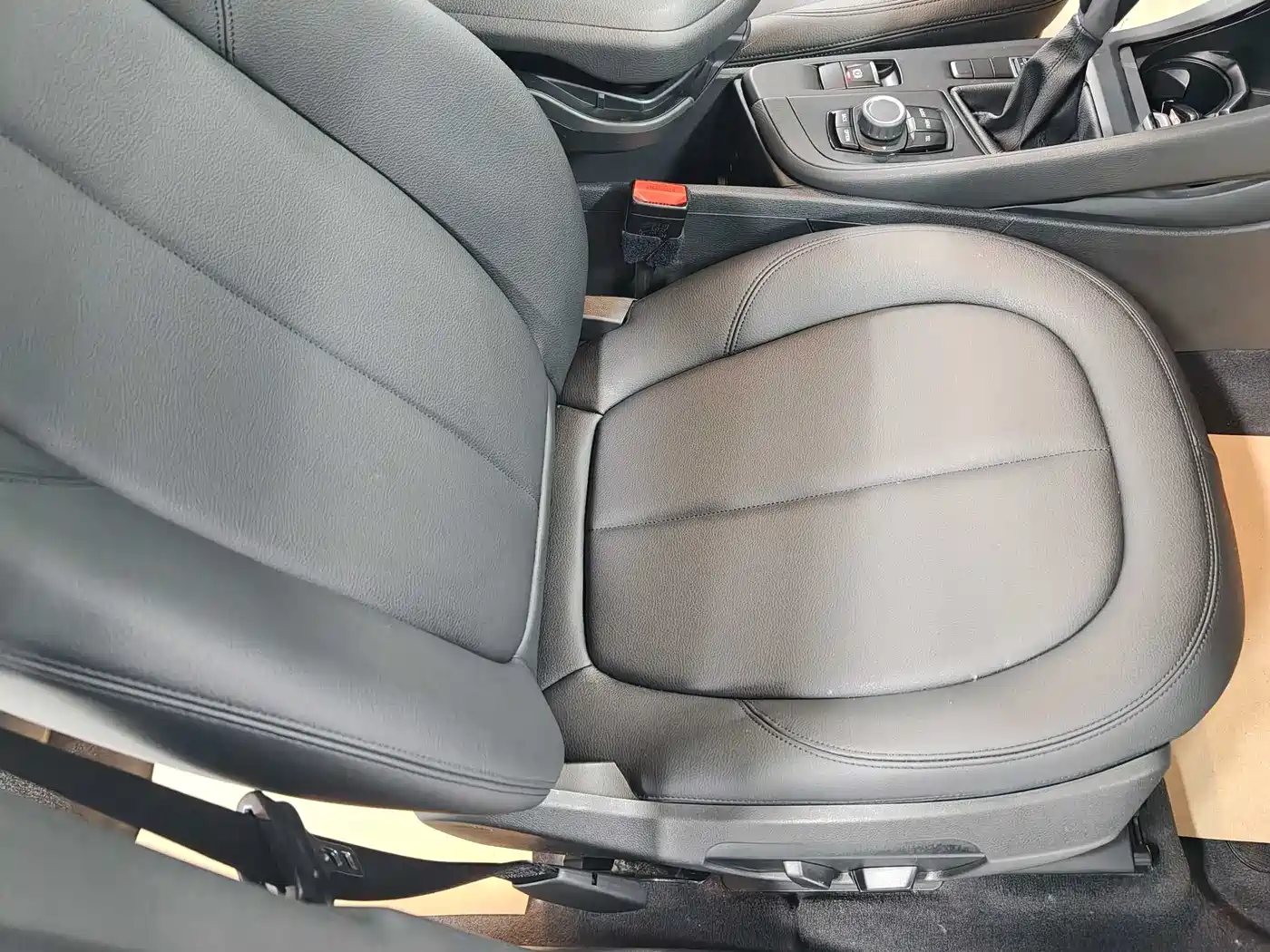 BMW X1 2016 sDrive18Li Fashion Model фото 11