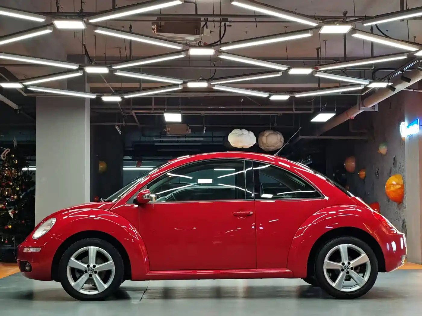 Volkswagen Beetle 2008 1.8T AT Luxury фото 8