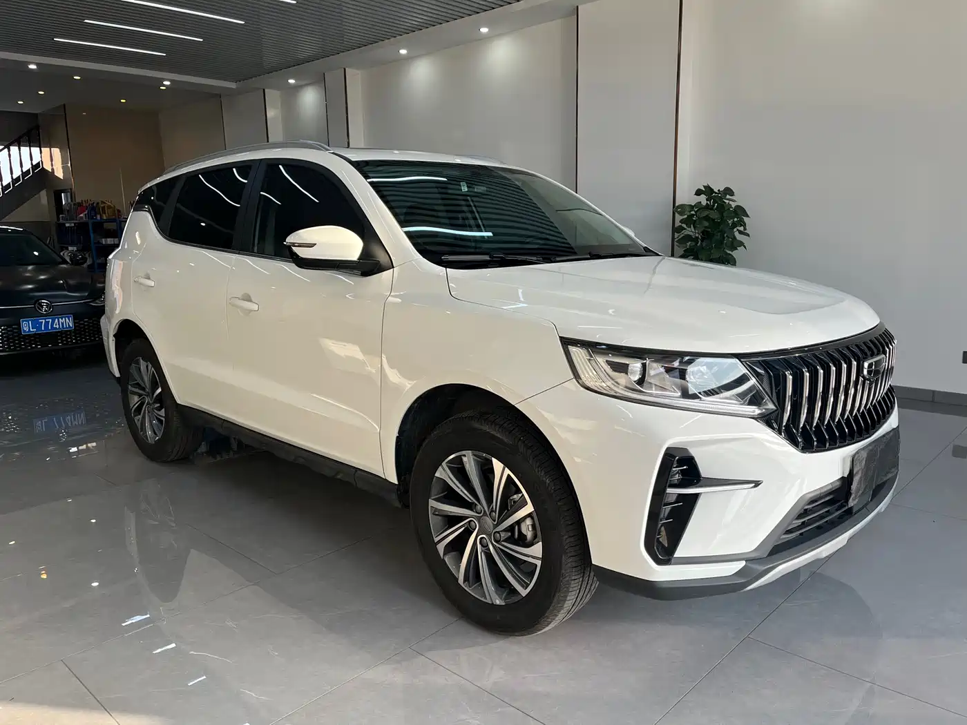 GEELY AUTOMOBILE VISION X6