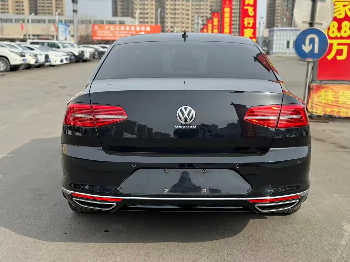 VOLKSWAGEN MAGOTAN