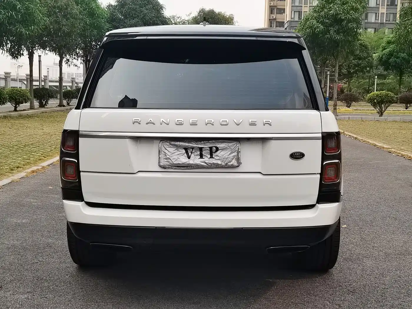 Land Rover Range Rover 2015 3.0 TDV6 Vogue фото 19