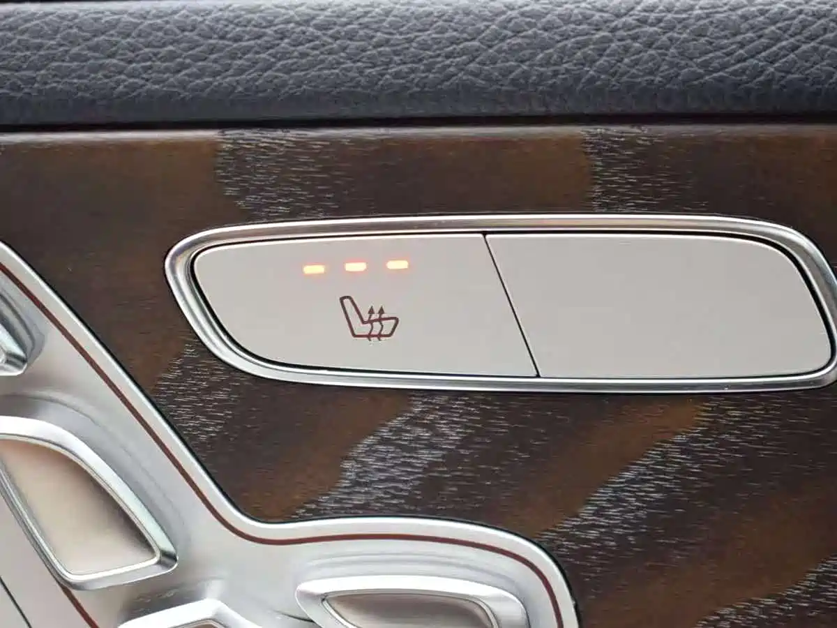Mercedes-Benz GLC 2019 GLC 300 L 4MATIC Dynamic фото 13