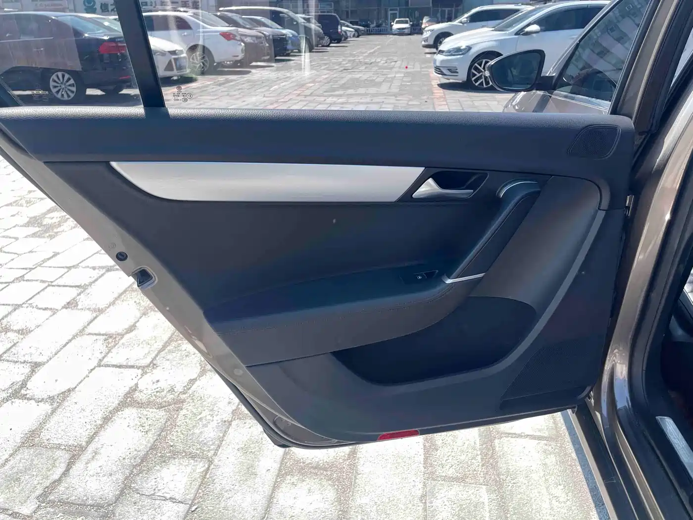 Volkswagen Magotan 2016 1.8TSI Smart Leading фото 15