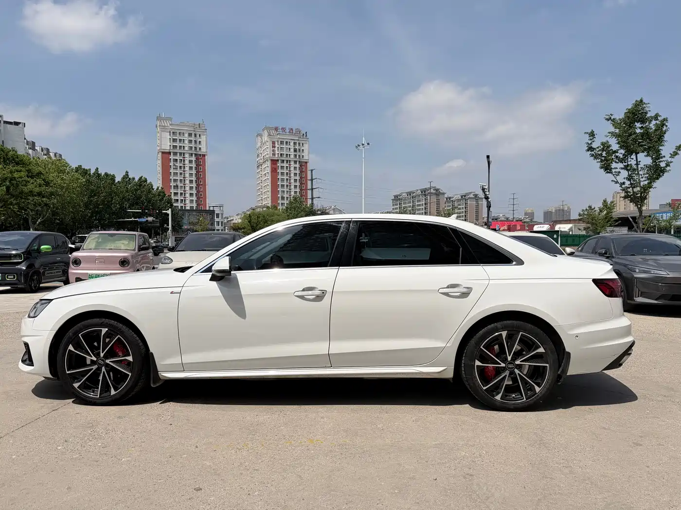 Audi A4L 2020 40 TFSI Luxury Elegance фото 10