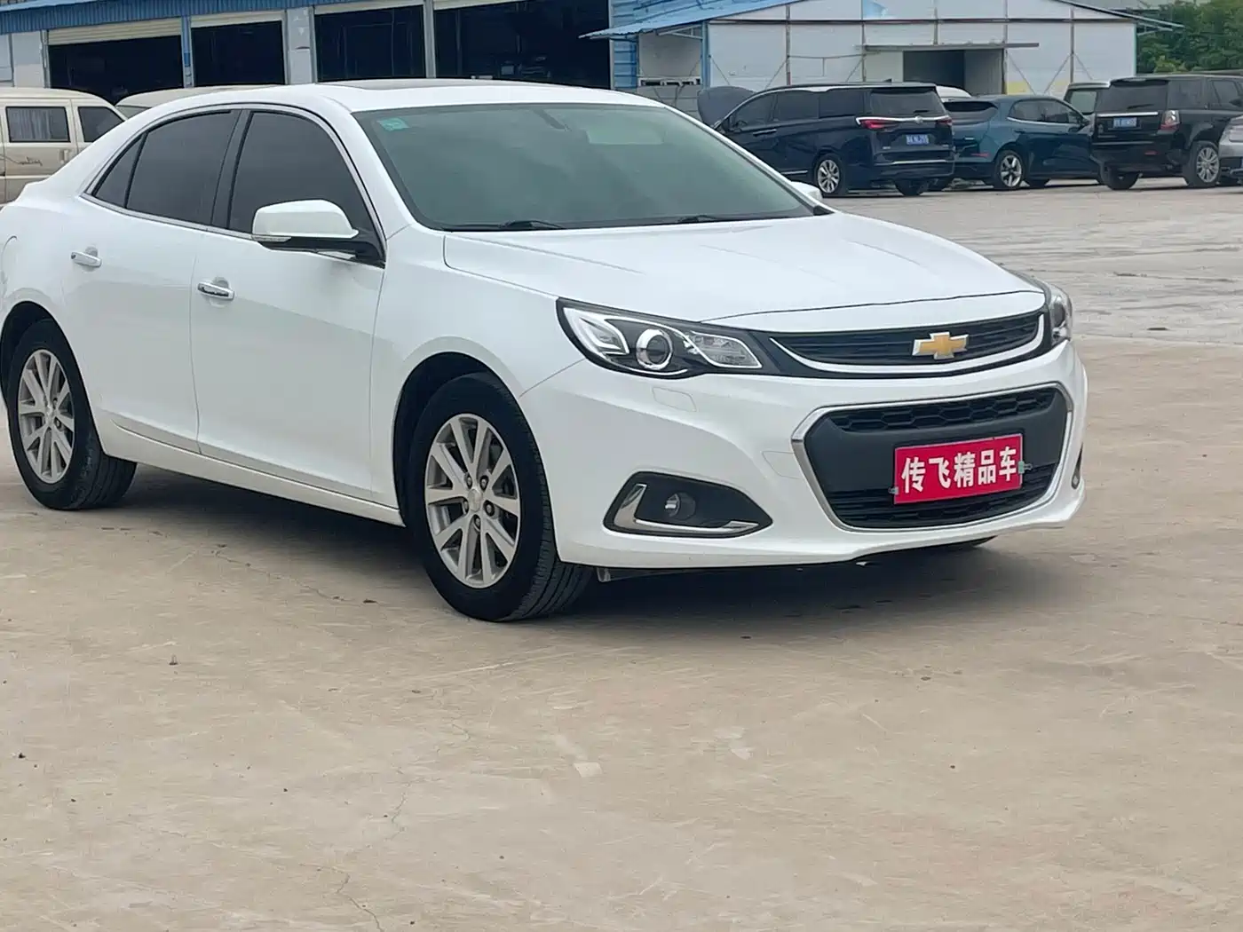 Chevrolet Malibu 2018 530T Automatic Luxury Edition фото 3