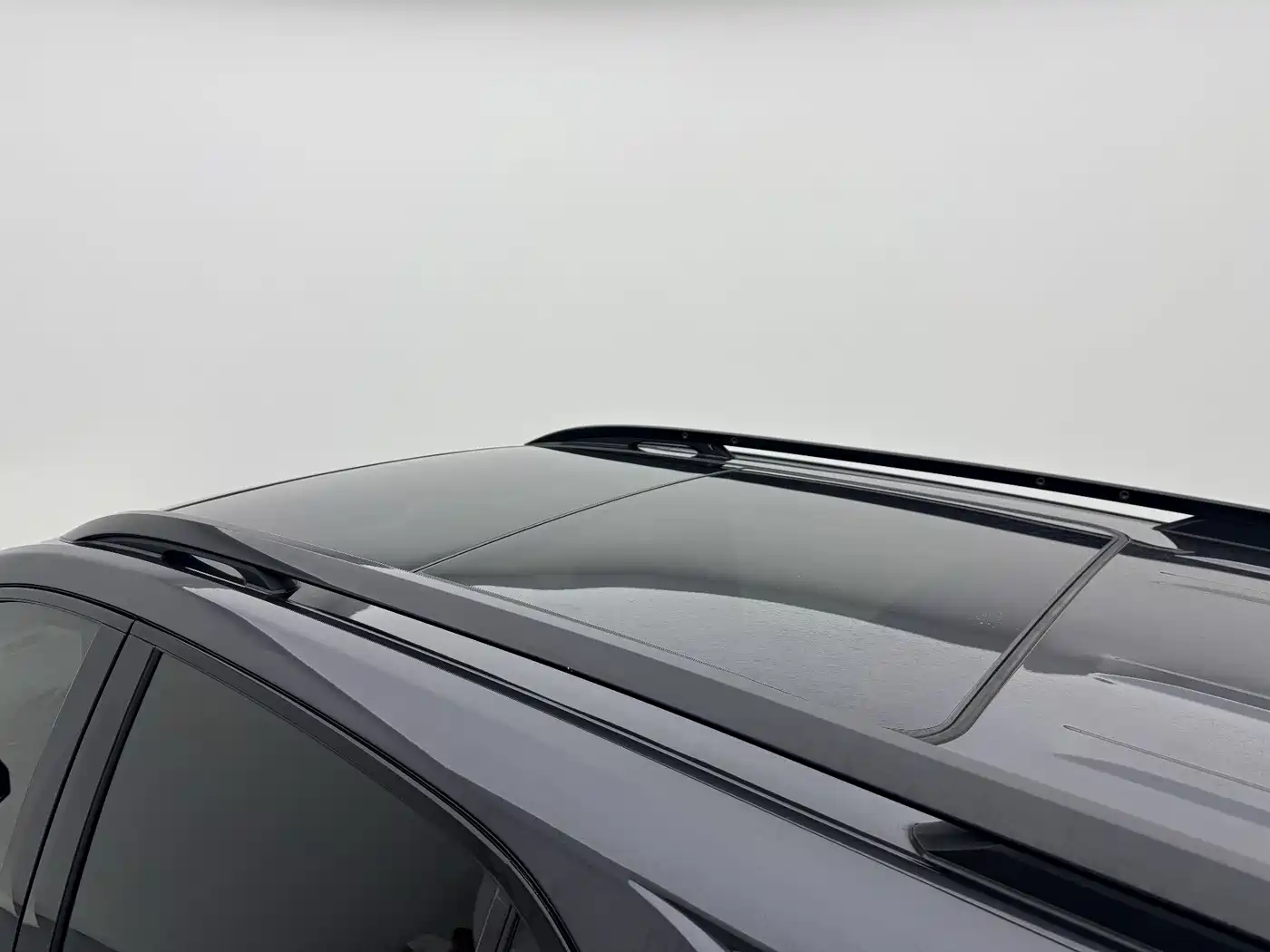 Chevrolet Equinox 2021 550T RS 4WD Intelligent Defender Edition фото 13