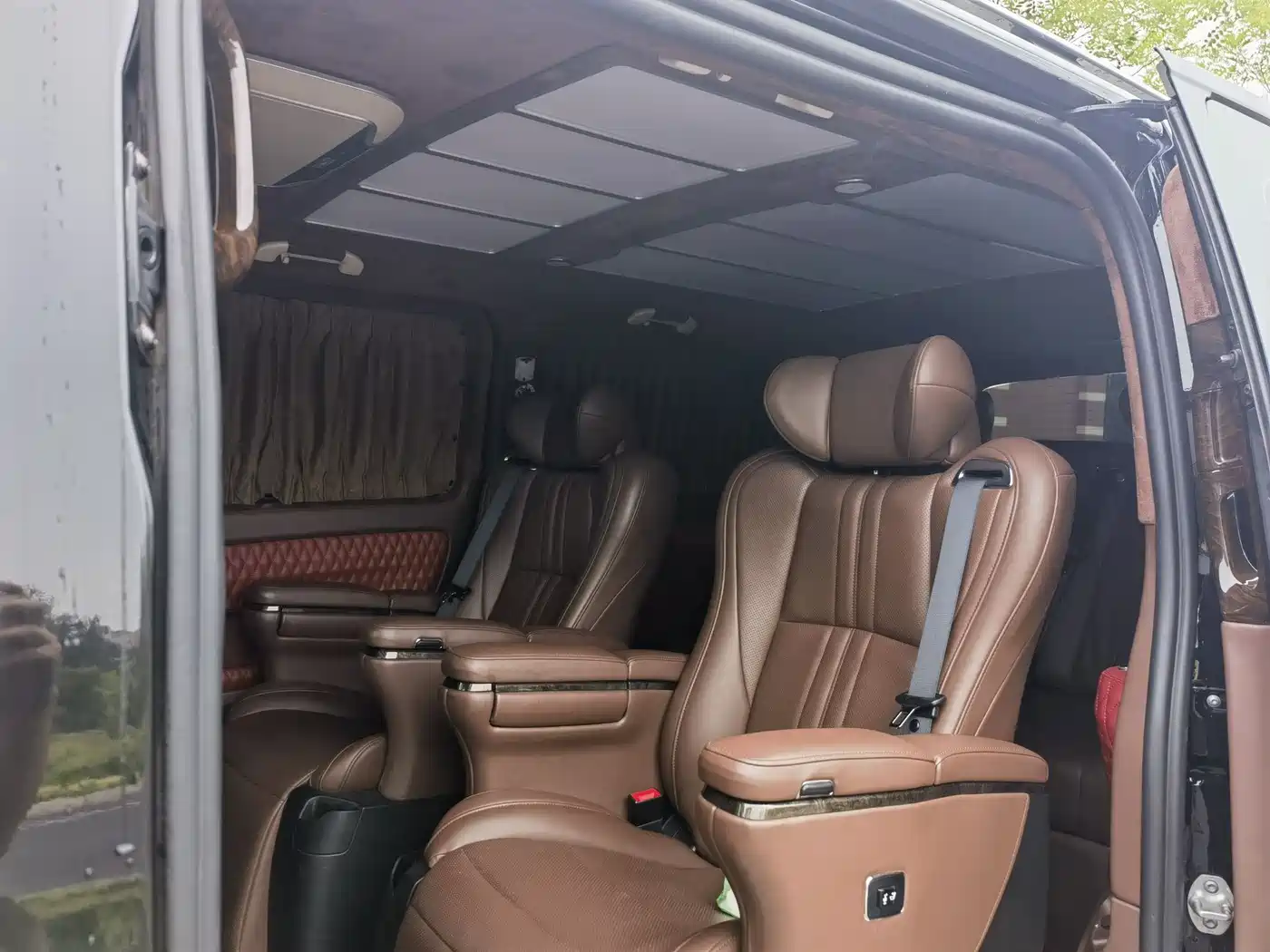 Mercedes-Benz Vito 2018 2.0T Business Edition China VI фото 8