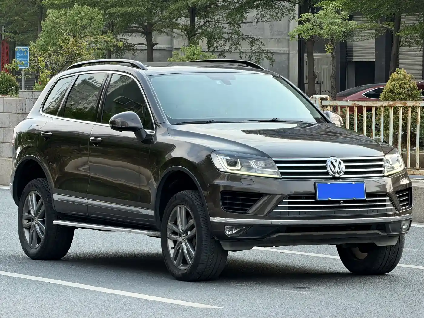 Volkswagen Touareg 2017 3.0TSI Explorer Edition фото 3