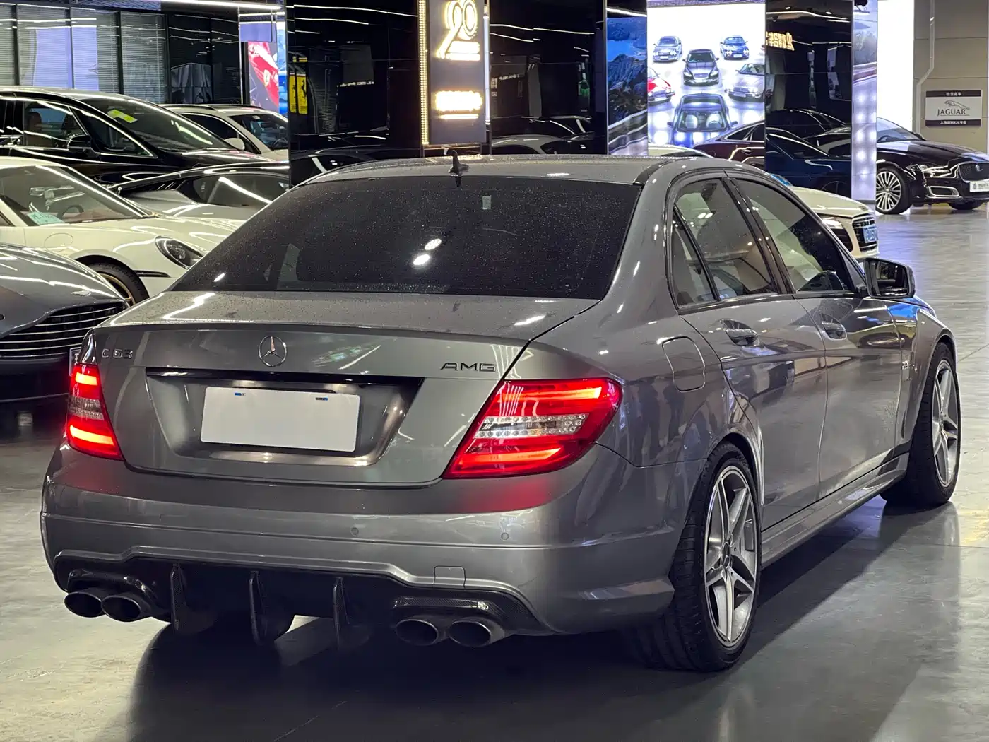 Mercedes-Benz C-Class AMG 2012 AMG C 63 Sport фото 6