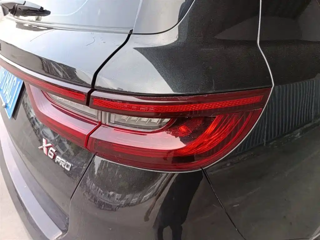 GEELY AUTOMOBILE VISION X6