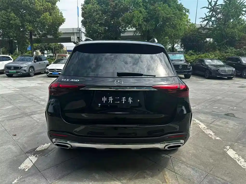 Mercedes-Benz GLE 2025 GLE 450 4MATIC Fashion фото 8