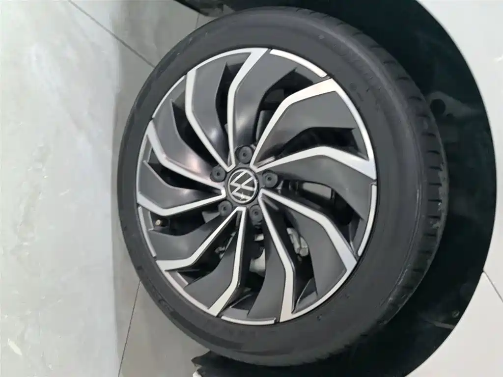 Volkswagen Golf 2023 280TSI DSG Pro фото 23