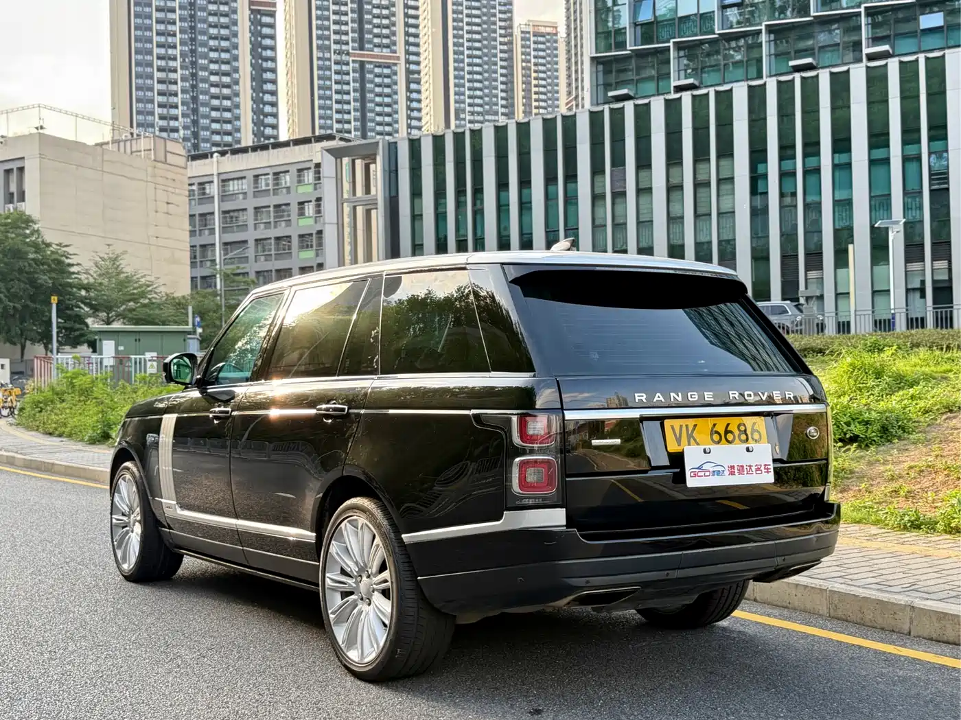 Land Rover Range Rover 2019 5.0 SC V8 Prestige Genesis Extended Edition фото 6