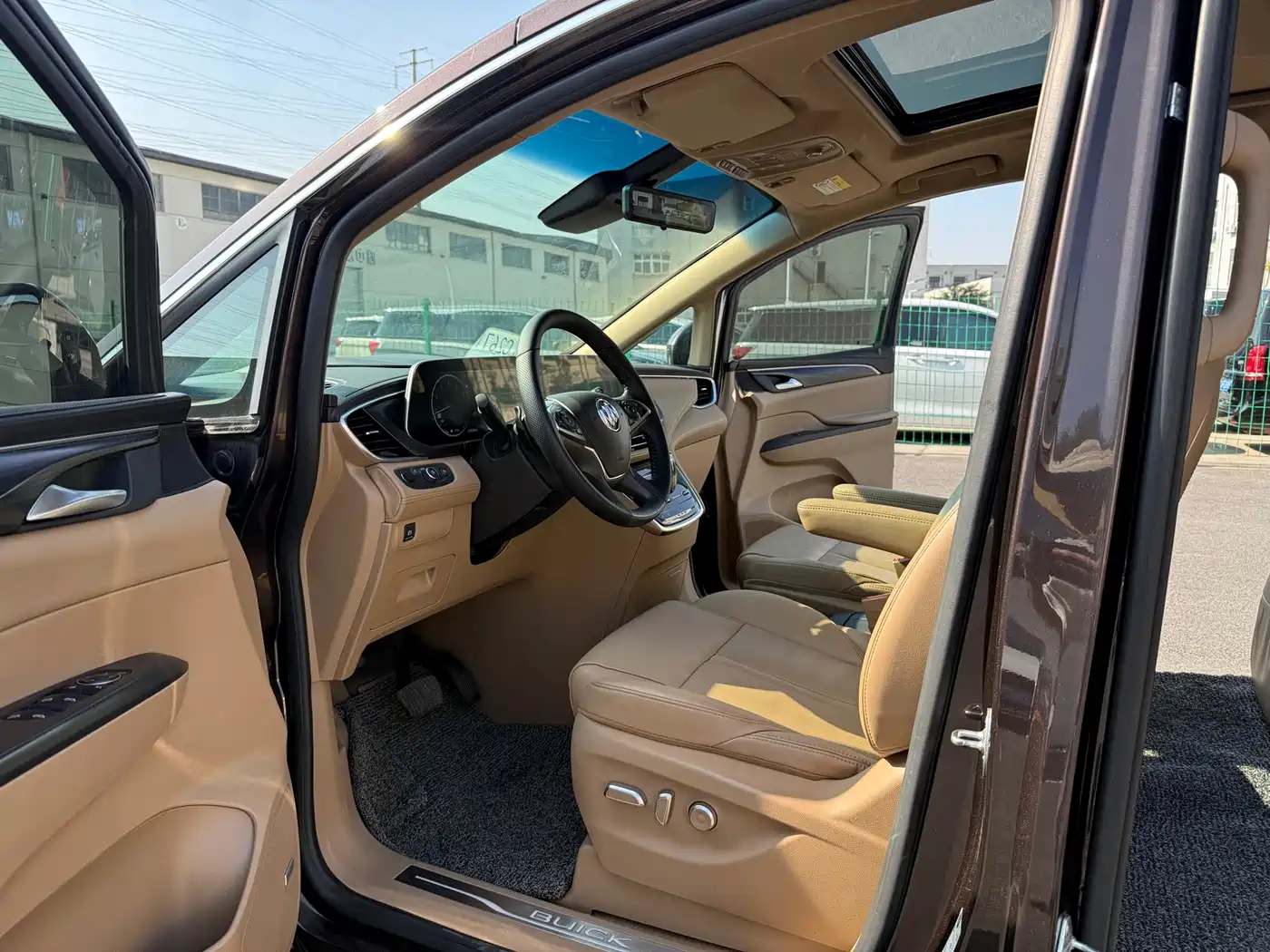 Buick GL8 2020 ES Landglory 653T Flagship фото 14